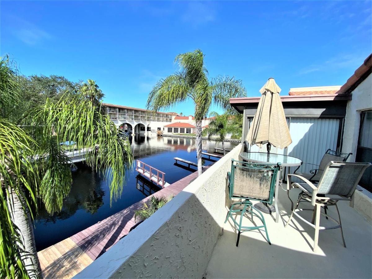 Florida Condos On Lake Tarpon Palm Harbor Exterior photo