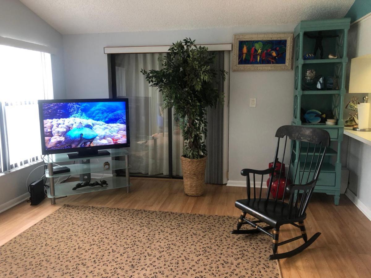 Florida Condos On Lake Tarpon Palm Harbor Exterior photo